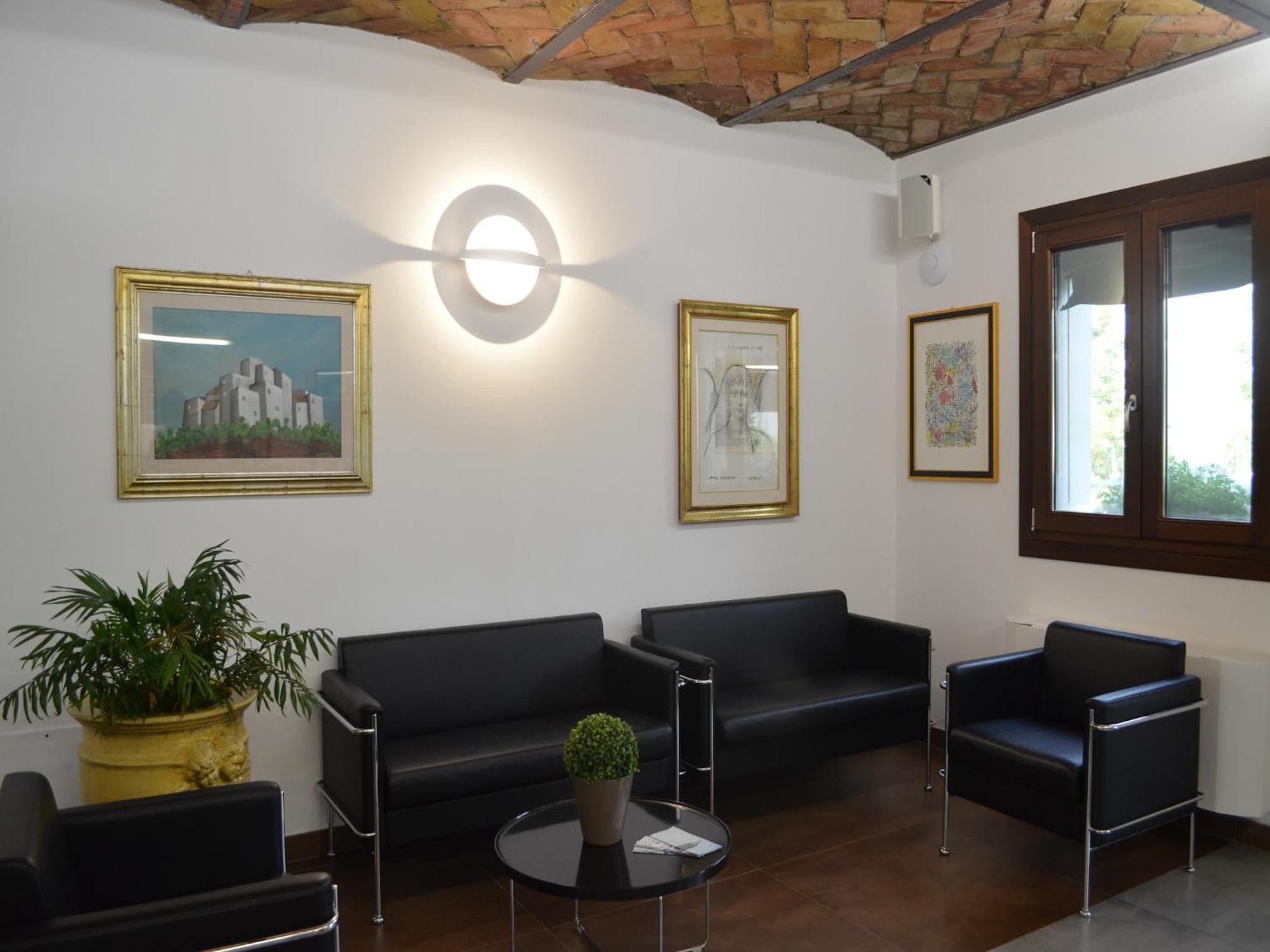 Characteristic Apartment In Codigoro With Pool מראה חיצוני תמונה