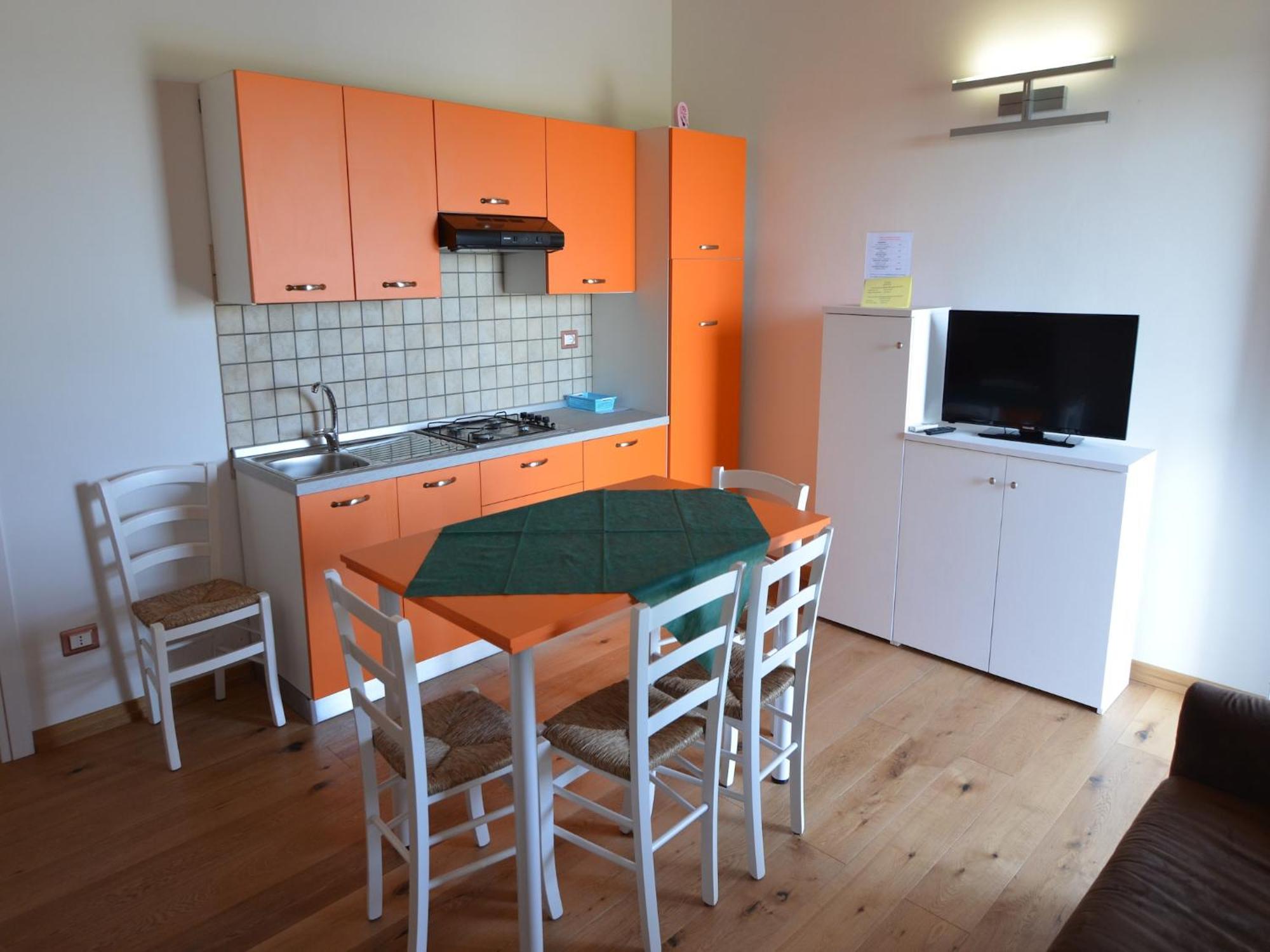 Characteristic Apartment In Codigoro With Pool מראה חיצוני תמונה